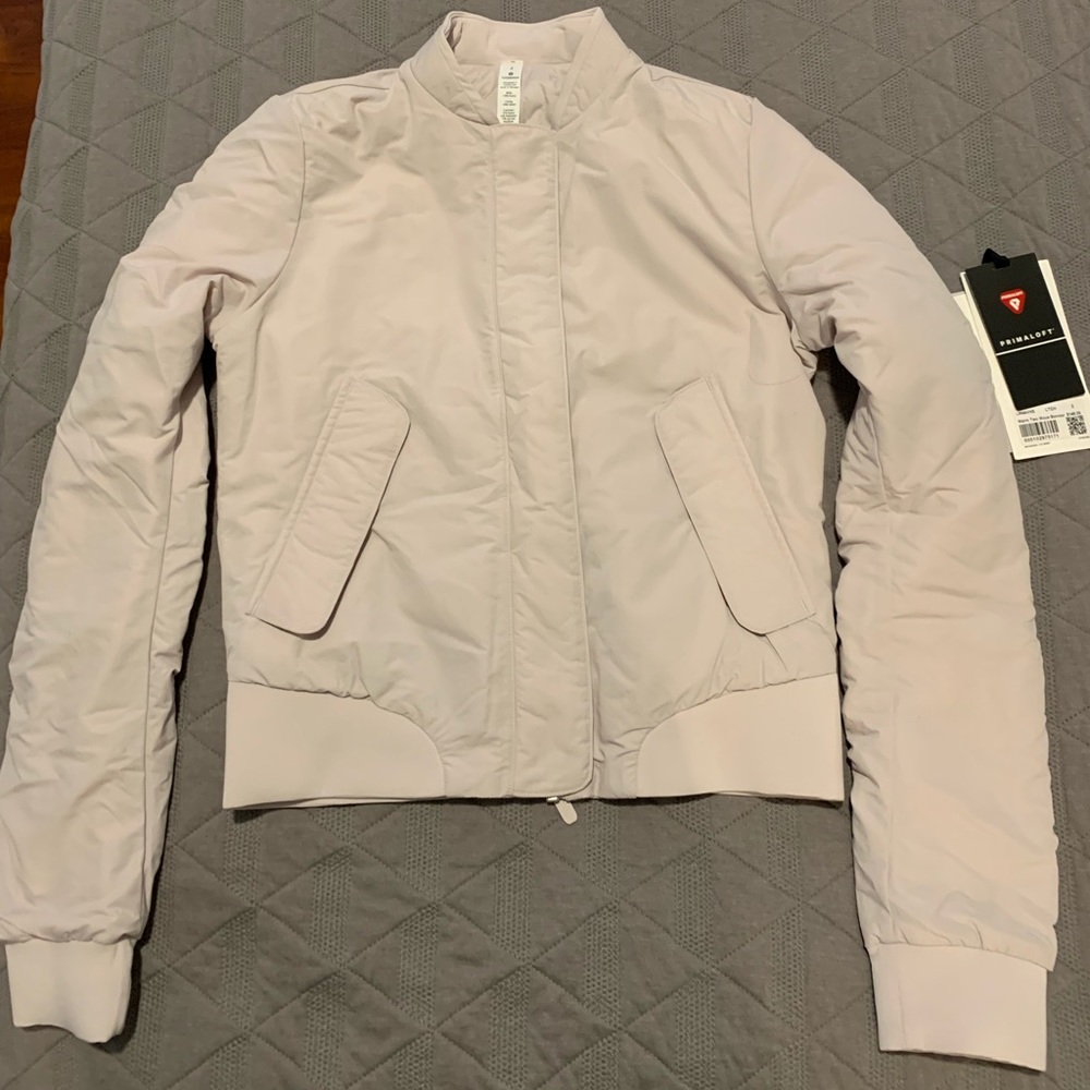 Lululemon two ways bomber, light chrome size 2 NWT